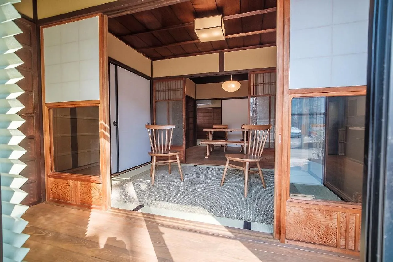 谷町君 山科家 駅より30メートル Kyoto