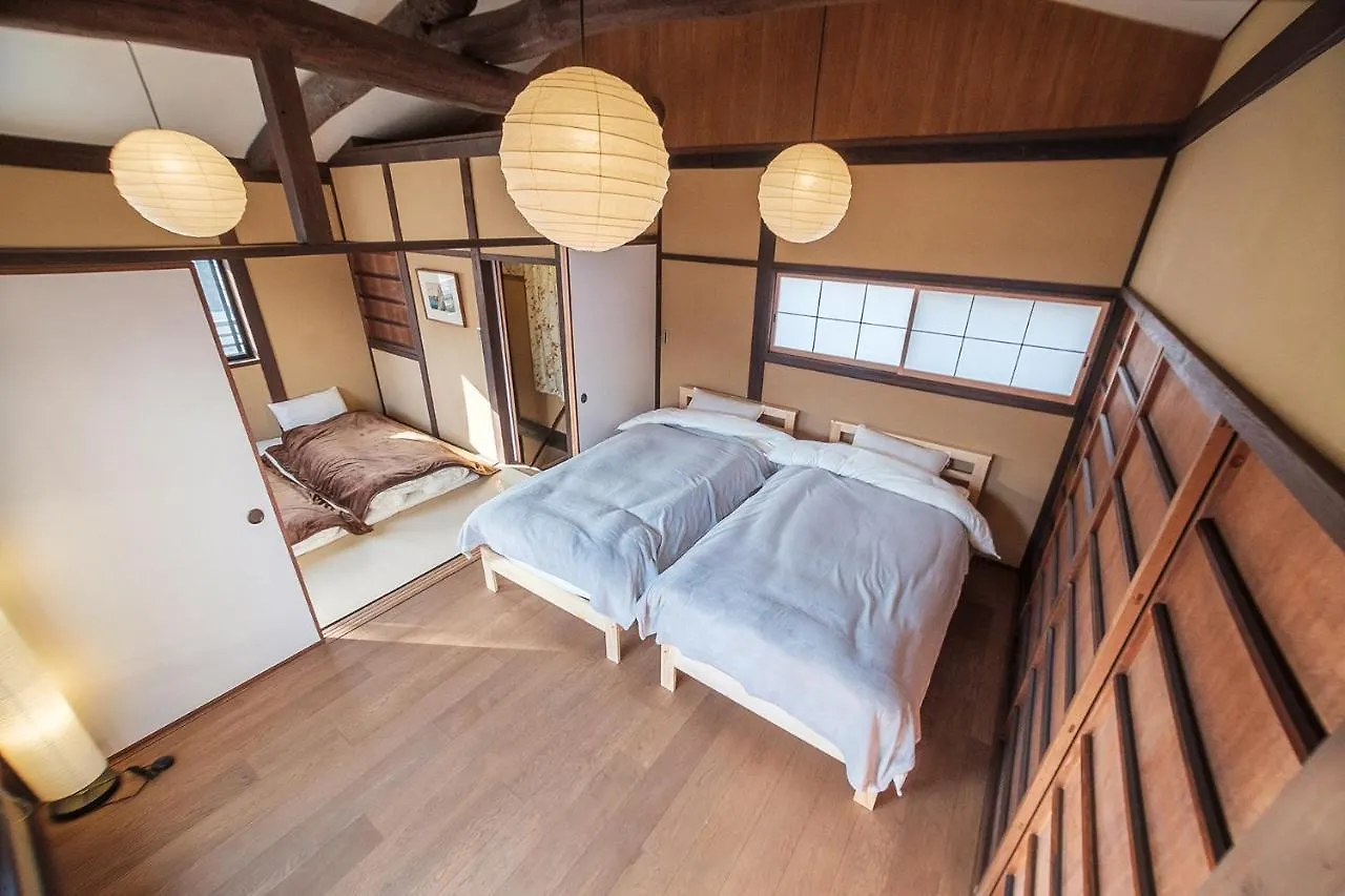 谷町君 山科家 駅より30メートル Kyoto